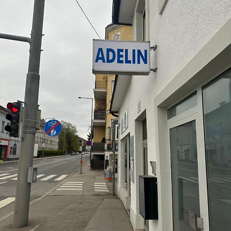 Adelin Vienna Hostel Εξωτερικό φωτογραφία