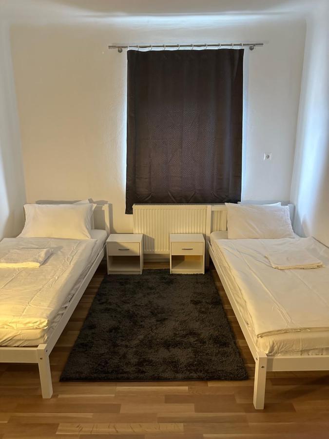 Adelin Vienna Hostel Εξωτερικό φωτογραφία